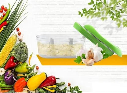 Manual Vegetable Chopper with Hand-Push Slicing Container