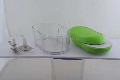 Manual Vegetable Chopper with Hand-Push Slicing Container