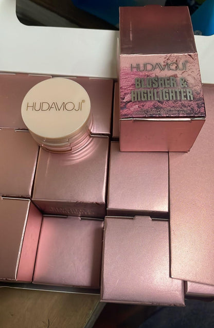 Mini Travel-Friendly 3-in-1 Blusher and Highlighter Palette