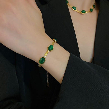 Elegant Green Crystal Pendant Jewelry Set with Bracelet